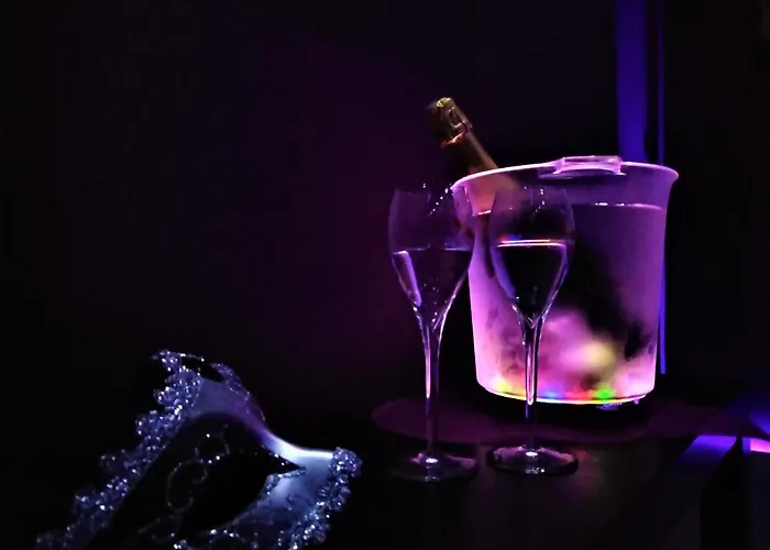 Appartement L'alcove Du 510 - - Romantique - Sauna - Salle De Jeux