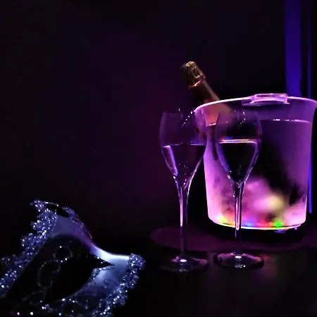 아파트 L'alcove Du 510 - - Romantique - Sauna - Salle De Jeux